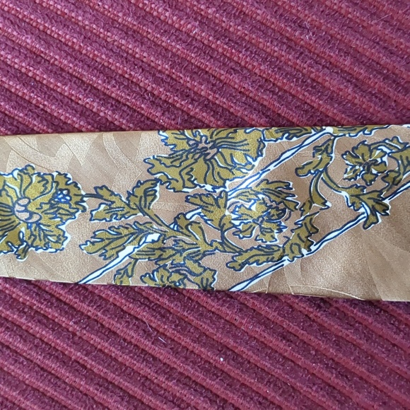 Grafton & Co Silk Tie - Picture 3 of 4
